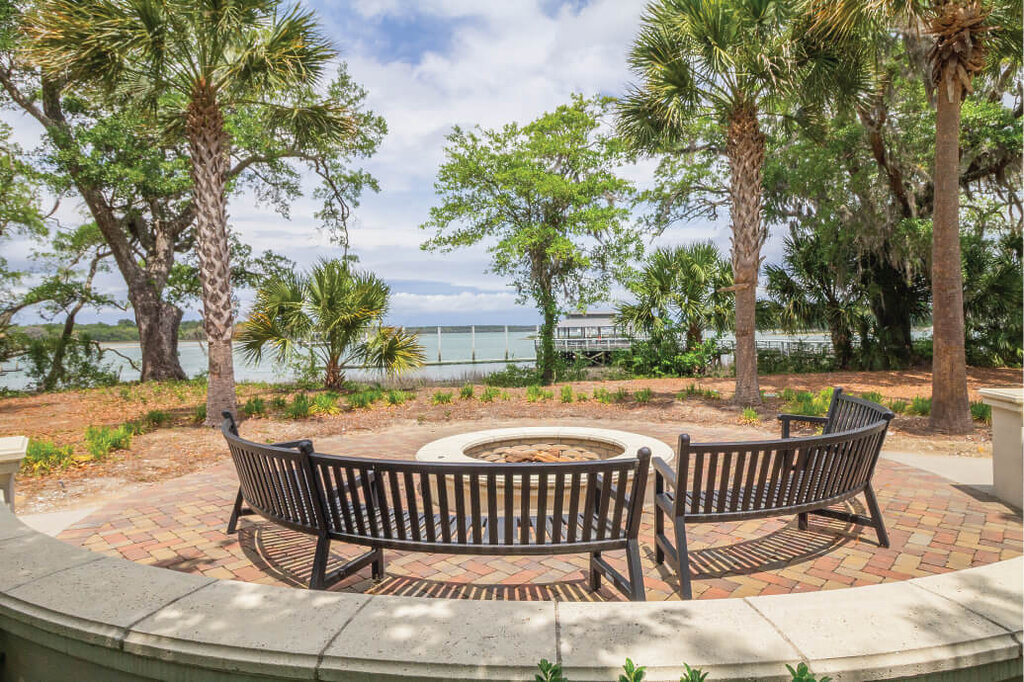 outdoor fire pit